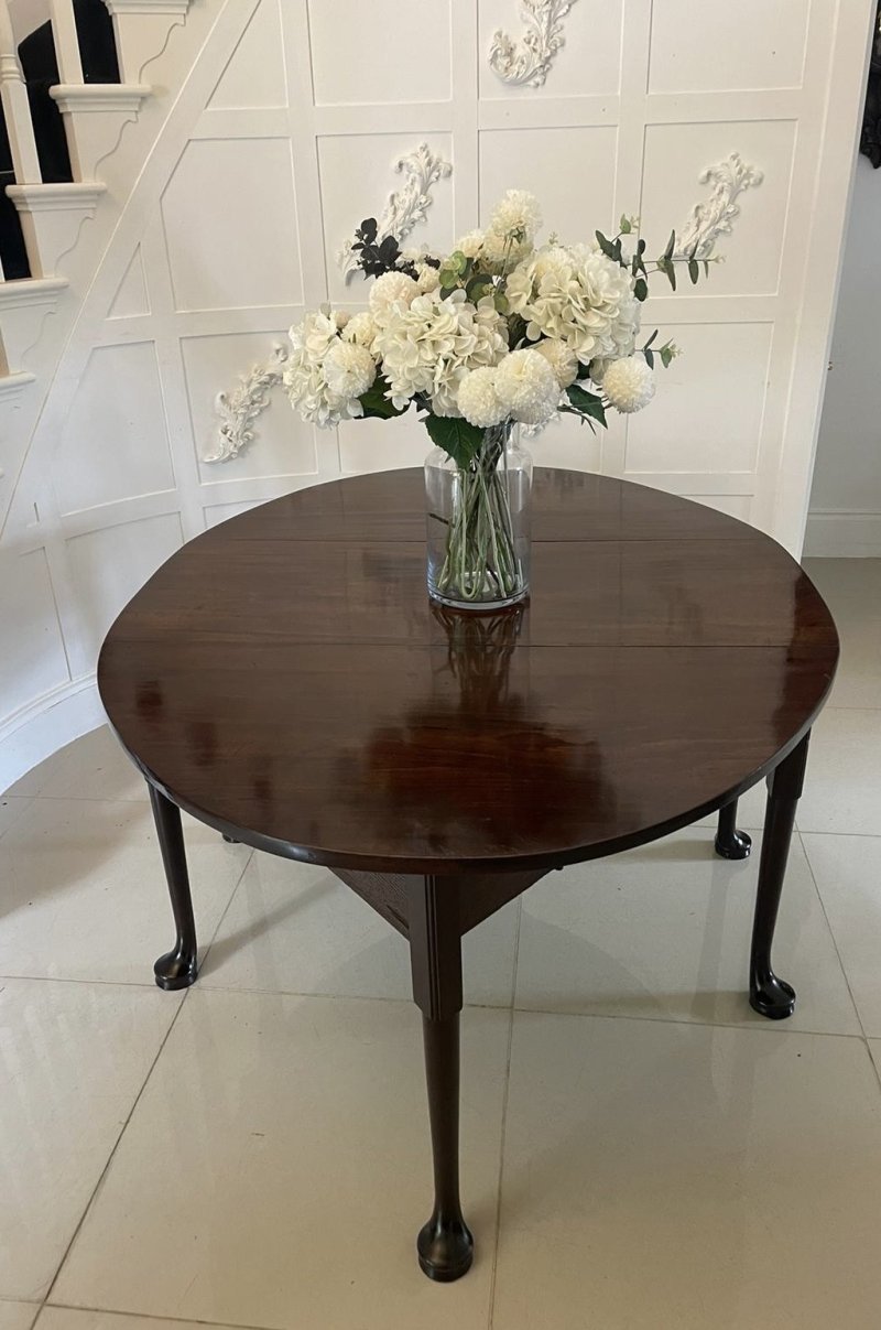 Outstanding Quality Large Unusual Antique George III Mahogany Dining Table - Image 11